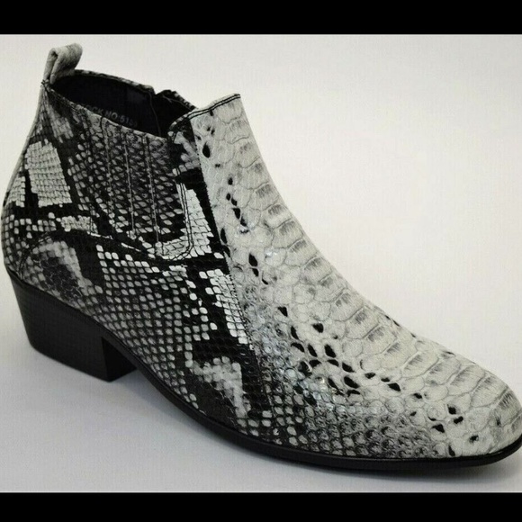 Antonio Cerrelli Faux Snake boots Size 6 1/2 USED Mens Black White Snake Print Cuban Heel Zipper Boots Antonio  main image 4